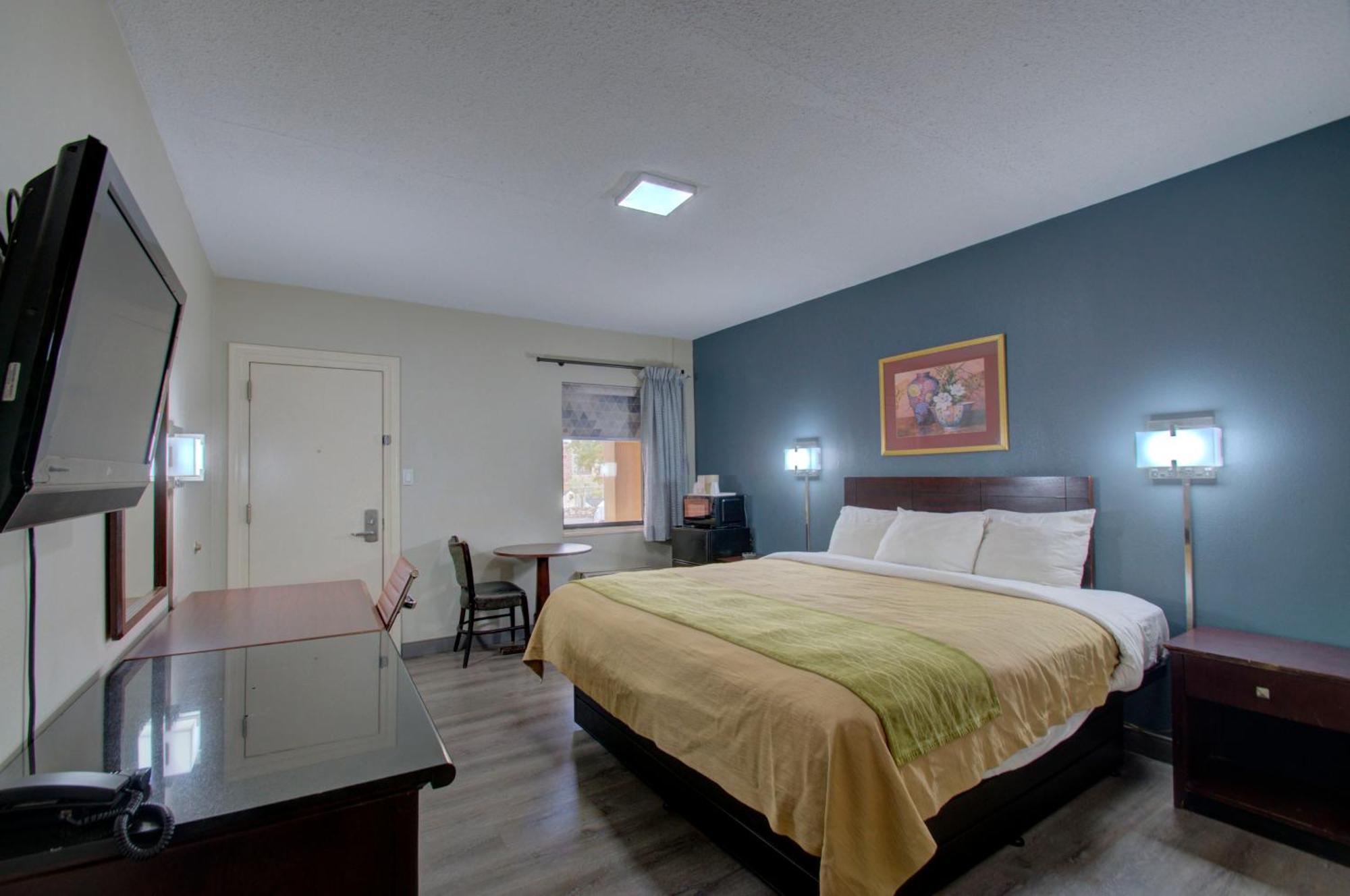 Budget Falls Church